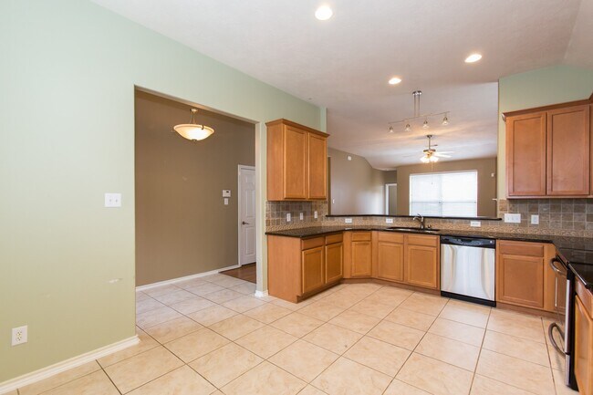 Photo - 10206 N Pine Ivy Ln