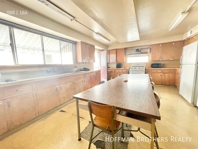 Photo - 933 Grattan St Unit 1