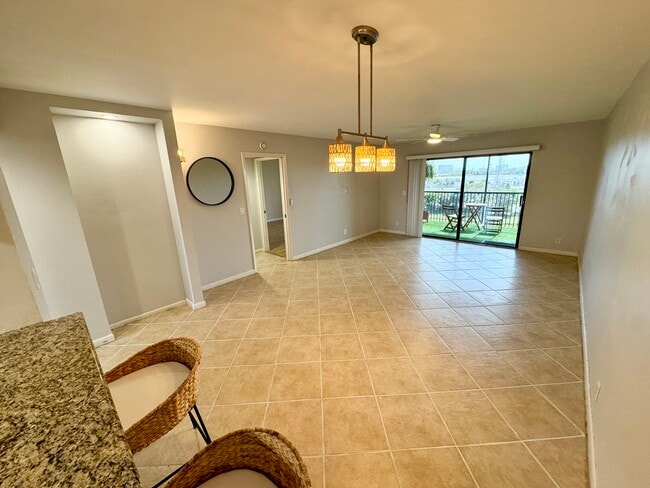 Photo - 2202 S Cypress Bend Dr Unit 607