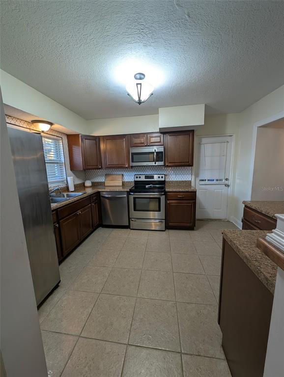 Photo - 1460 Ruth Rd