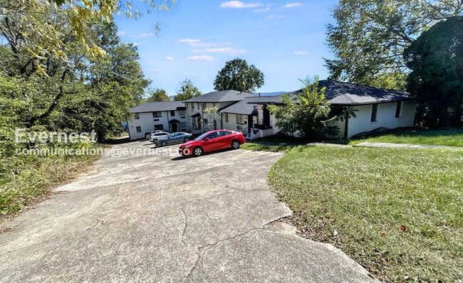 Building Photo - 2421 29th Street Ensley