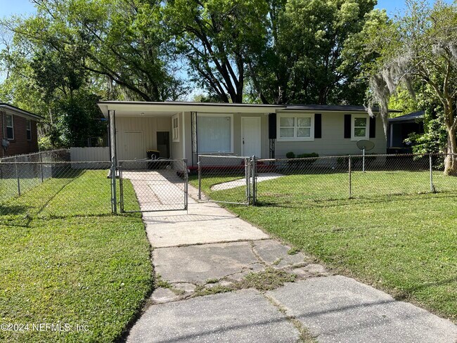 Photo - 5246 Poppy Dr House