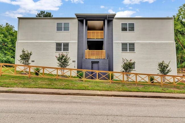Rosewood Commons