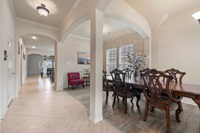 Photo - 12610 Redbud Villa Lane