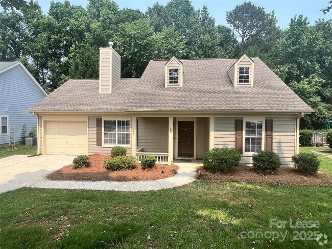 Building Photo - 209 Indian Paint Brush Dr Rental