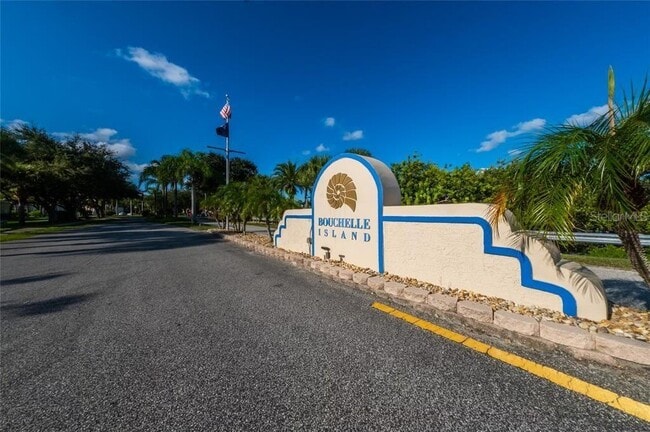 Photo - 426 Bouchelle Dr Unidad 303