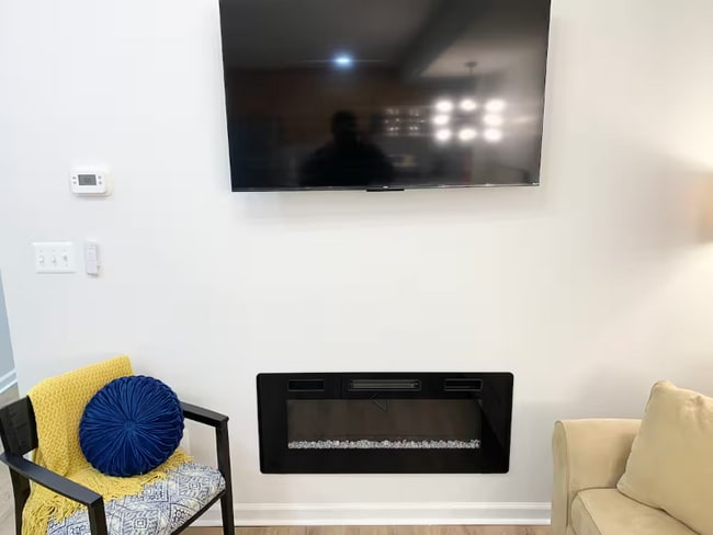 Photo - 1600 S Charles St Unit Apt C