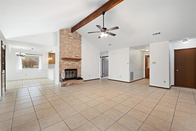 Photo - 801 Timber Trail