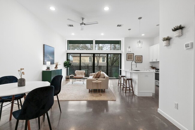 Photo - 312 Ashley Dawn Ln Unit 312 Ashley Dawn Lane