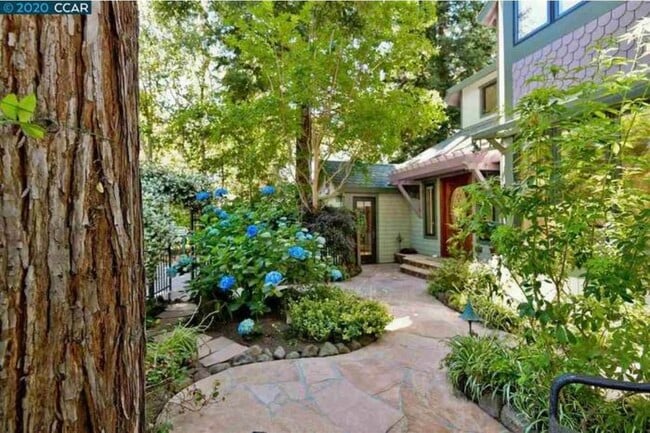 Photo - 136 El Centro