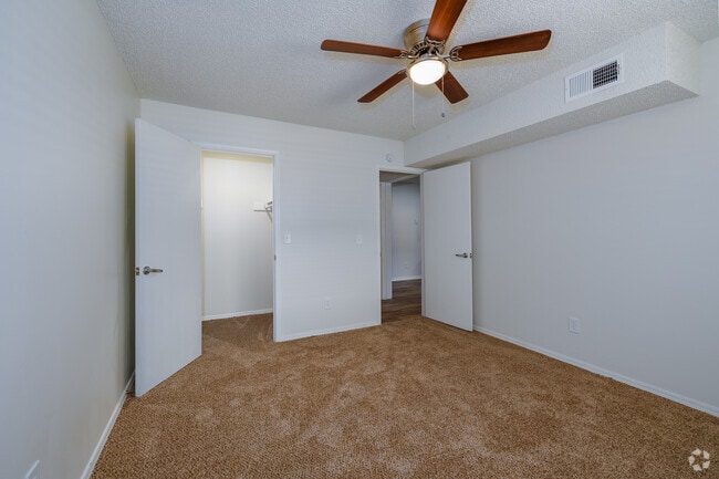 V-1BR-A 1BD 1BA - Bedroom