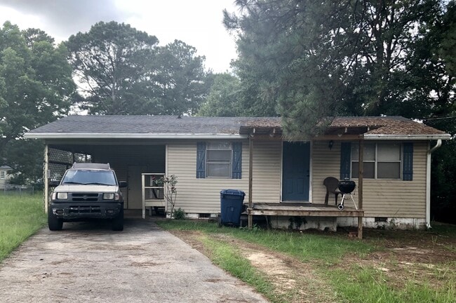 Building Photo - 110 A St