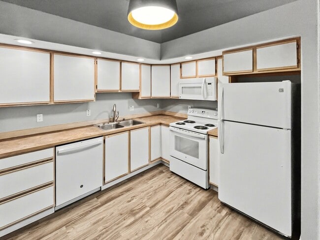 Photo - 4651 Grumman St