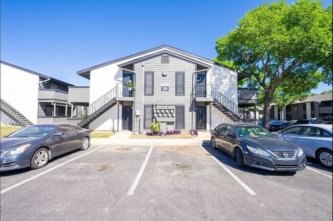 Welcome to The WerX, where modern living meets comfort. Enjoy spacious layouts, vibrant community amenities, and convenient location. Explore your new home today and experience a lifestyle you’ll love. Schedule a tour now!