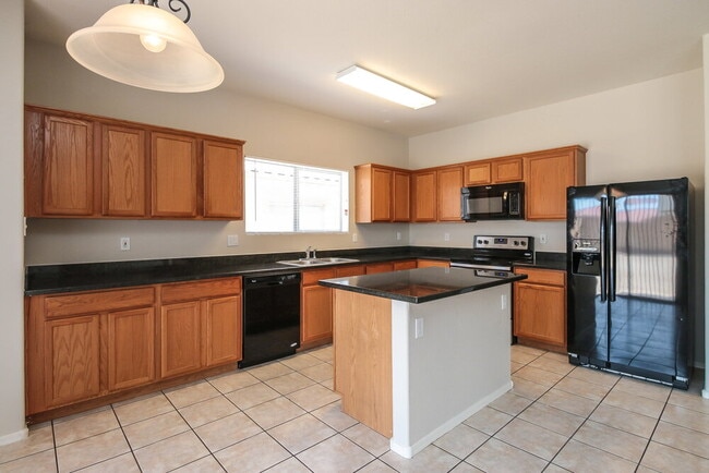 Photo - 2413 W Chipman Rd