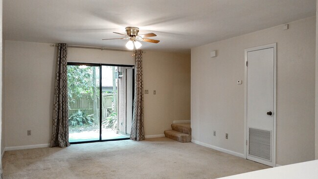 Photo - Charming 2BR/2.5BA End Unit Townhome with Fenced Backyard in Greenleaf – Pets Welcome!