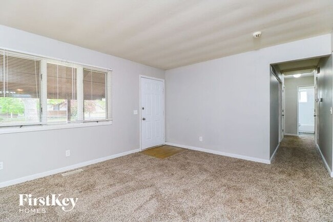 Photo - 930 5th Plaza