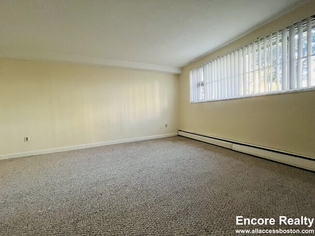 Photo - 90 Gardner St Unit 2B