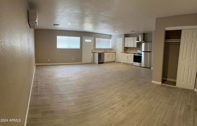 Photo - 35211 N 49th St