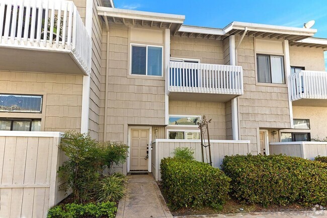 Building Photo - 4028 Mahaila Ave Rental