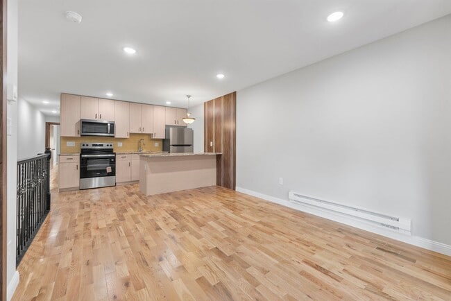 Photo - 6122 Walnut St Unidad 2F