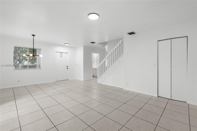 Photo - 1162 SW 44th Ave