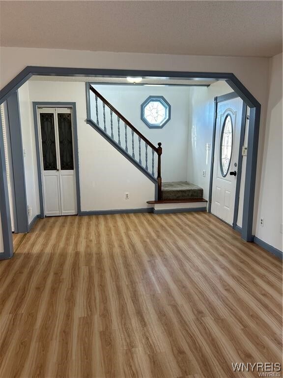 Photo - 1227 Losson Rd