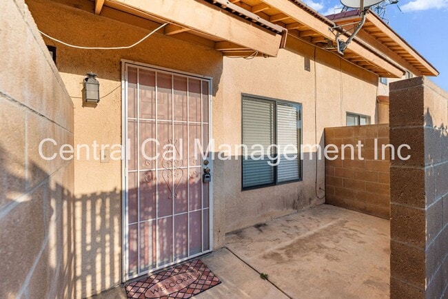 Building Photo - 8502 Laborough Dr Unit Apt D