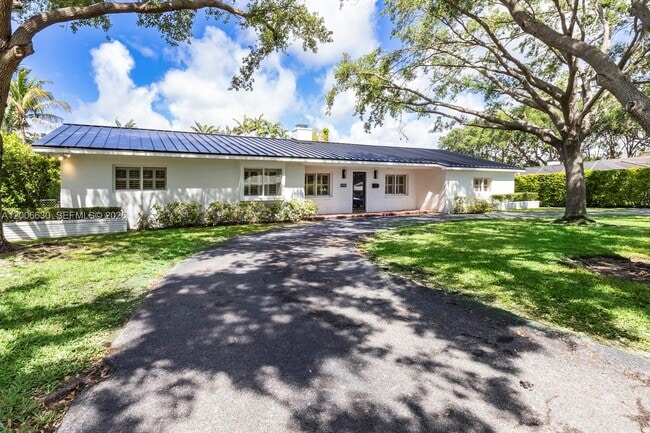 Photo - 13050 SW 71st Ave