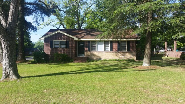 Building Photo - ORANGEBURG Rental