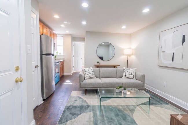 Building Photo - 104 N 60th St Unit 2F
