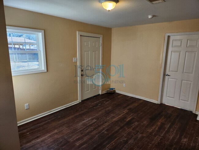 Photo - Great Family Home!  4BR 2 BA