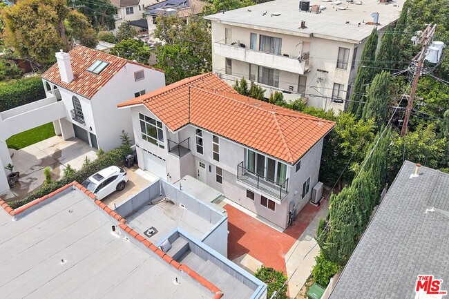 Photo - 823 Lorraine Blvd