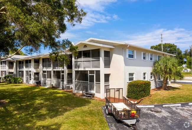 West Bay Apartments