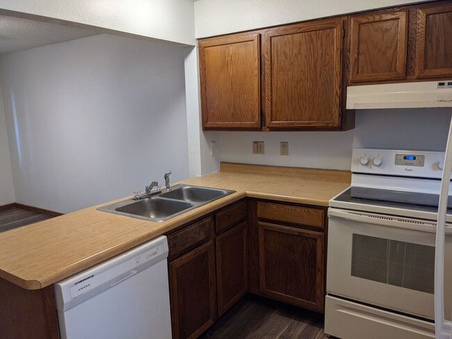 Photo - Quiet apartment along Westwinds Unidad 3