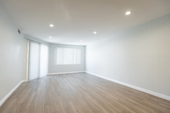 Photo - 1865 North Fuller Ave