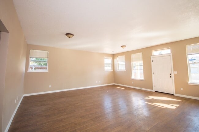 Photo - 1110 NW 27th St