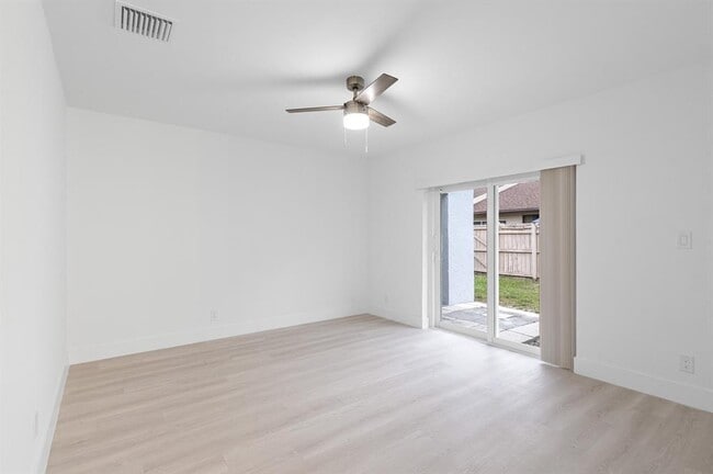 Photo - 6993 NW 29th Way