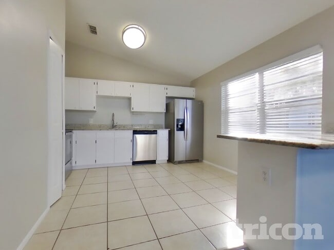 Photo - 1289 Cleveland Ave