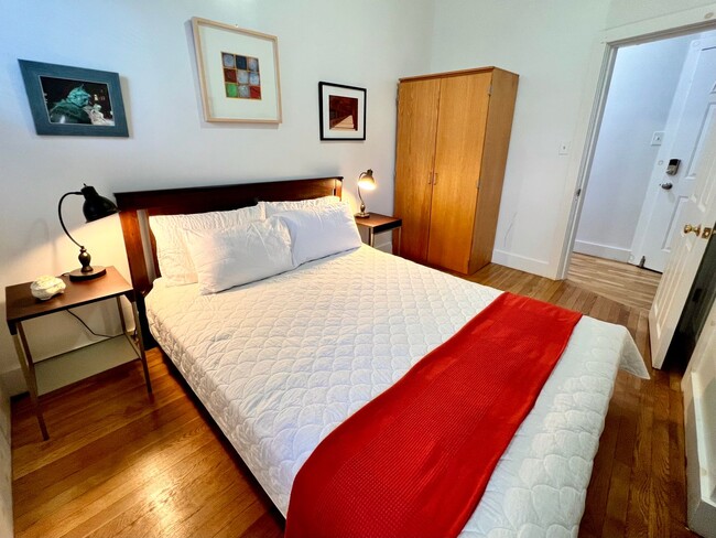 Photo - Modern 1-Bed in Mission Hill — All Utilities & WiFi Included!