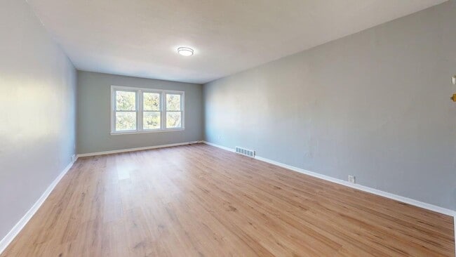 Photo - 1288 E 167th St Unit 2