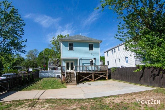 Photo - 822 E Lenoir St