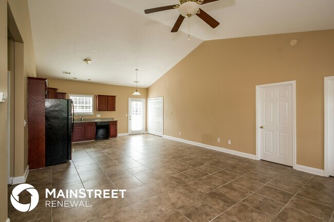 Photo - 90 Millstream Dr