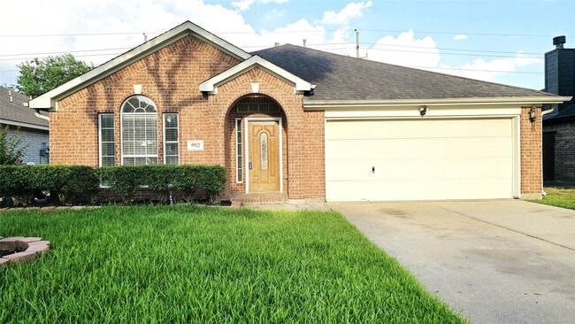 Building Photo - 5922 Whitwell Dr