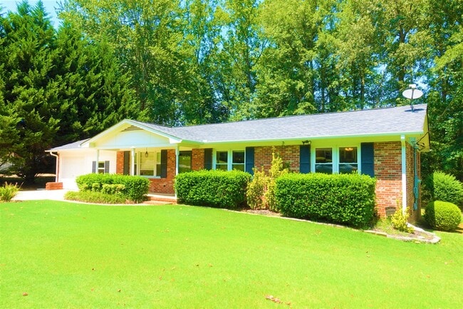 Photo - 115 Konnarock Cir