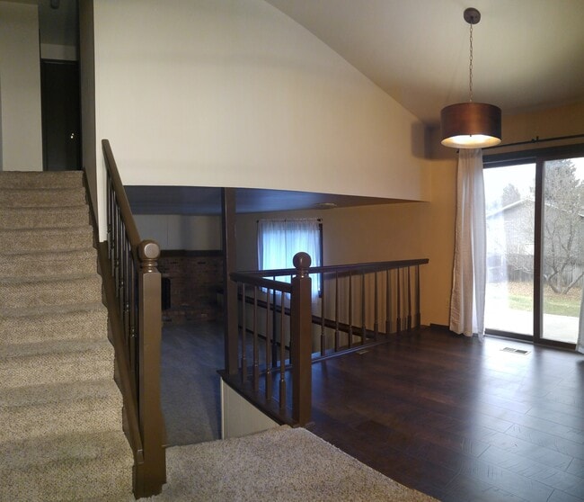 Photo - 1960 Promenade Way
