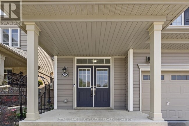 Photo - 25 Munro Cir