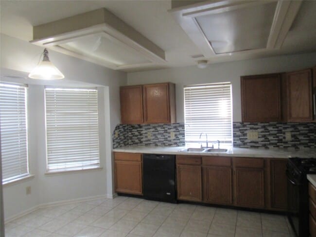 Photo - 5418 Imperial Grove Dr