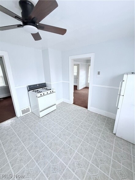 Photo - 14011 Glendale Ave Unidad UP / DOWN