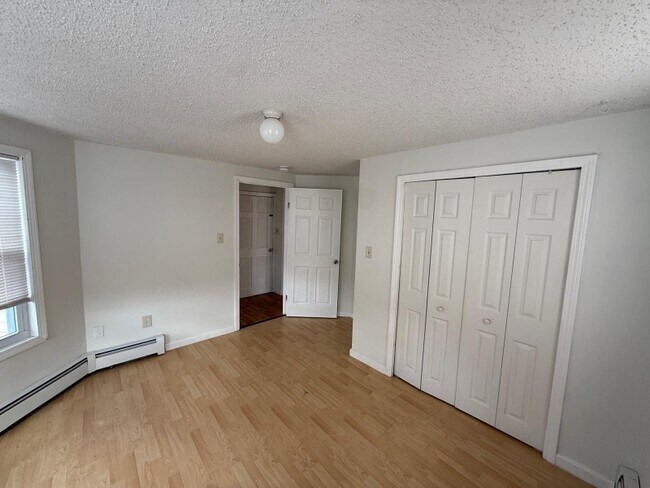 13 Union St Unit 3